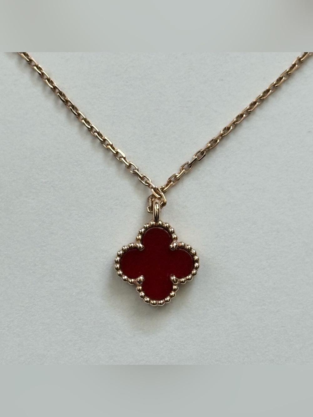 Van Cleef & Arpels Sweet Alhambra Pendant Necklace 18K Rose Gold Carnelian VCA - Picture 4 of 8